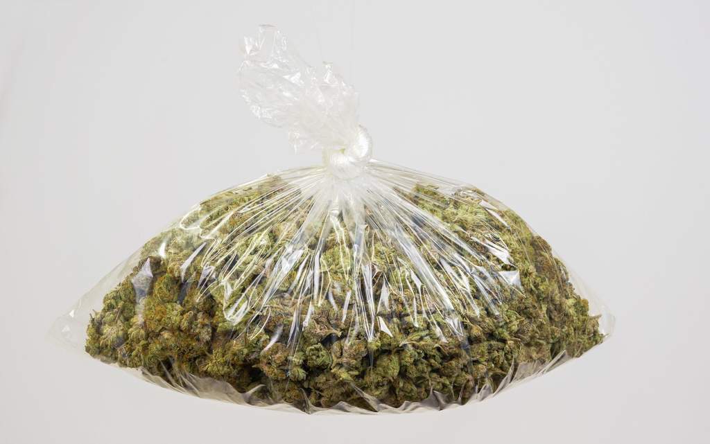 How Many Ounces Are In A Pound Of Weed